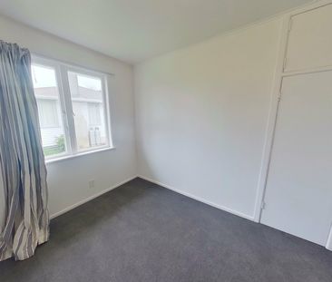 Easy living with great location - Photo 5