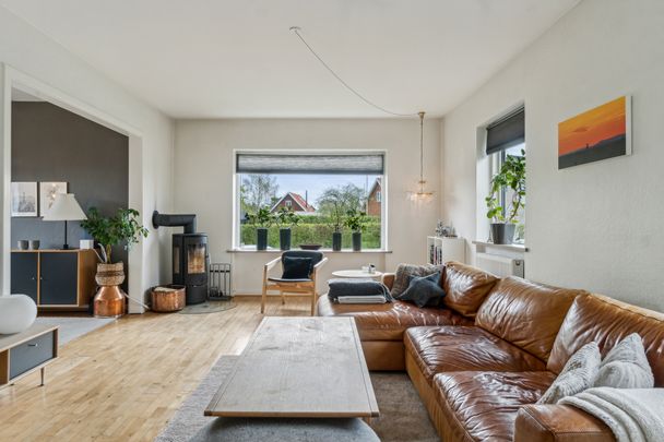 Villa med klassisk charme og moderne komfort, Hasle - Photo 1