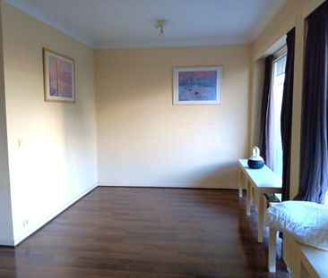 Te Huur- Studio- Berchem- TH209 - Photo 1