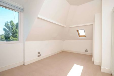 Edge Hill, Wimbledon, London, SW19 4LP - Photo 2