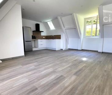 Saint-Martin-d'Hères - Secteur Le Murier - À louer – T2 Meublé de 5... - Photo 1