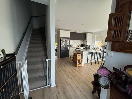 Cozy 3 bedroom home in prime location - Photo 4
