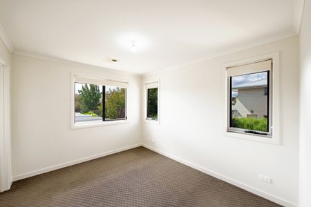 Spacious Home in Crace - Photo 3