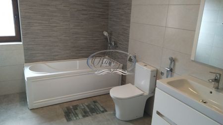 Vila Premium de inchiriat Bucium – 350 mp, ideal Firma / Corporate - Fotografie 3