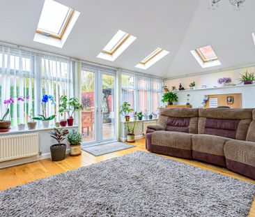 5 bedroom detached house to rent - Photo 6