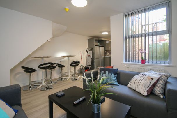 Room in a Shared House, Molyneux Road, L6 - Photo 1