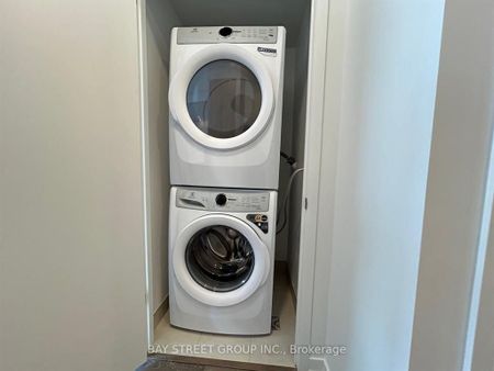 For Lease - 8 Beverley Glen Boulevard Unit# 1003, Vaughan, Ontario - Photo 3