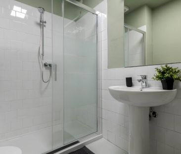 Incredible single room in Milan, close to Bocconi university and IULM - Photo 5