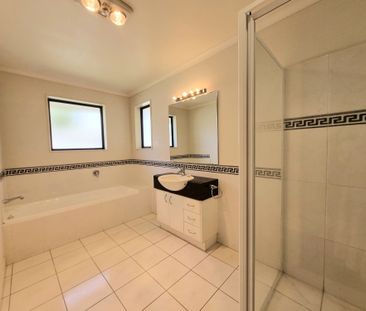 Brick and Tile Easy Living - Beachlands - Photo 2