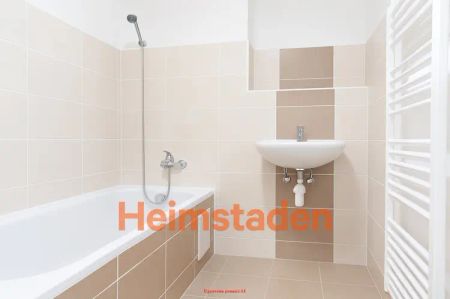 Pronájem bytu 2+1 56 m - Fotografie 4