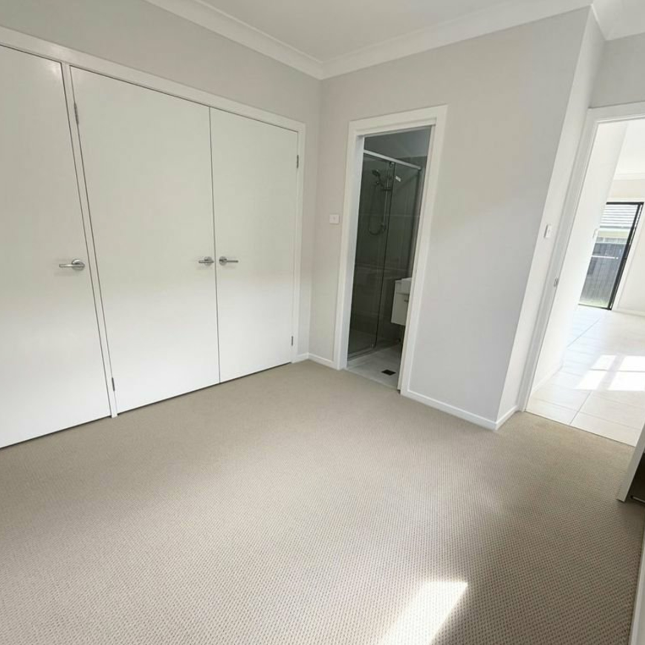 1-Bedroom Flat in Austral - Photo 1