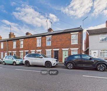2 bedroom terraced house to rent - Photo 4