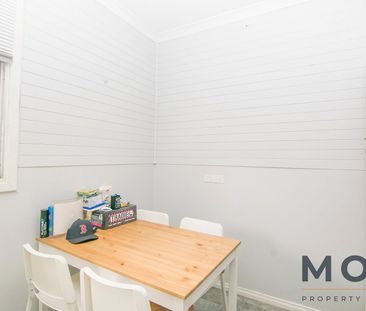 37 Whiteside St, Cloverdale, WA 6105 - Photo 1