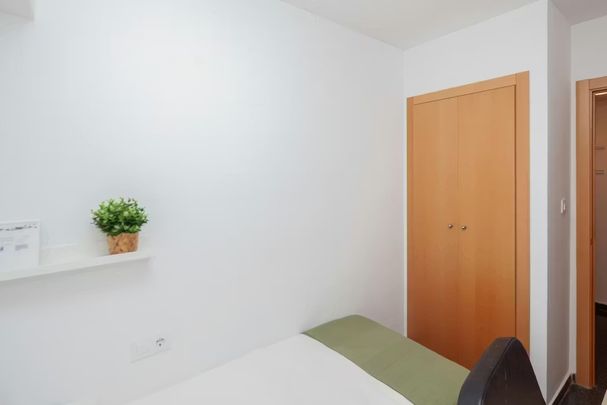 Carrer d'Abén al Abbar, Valencia, Valencian Community 46021 - Photo 1