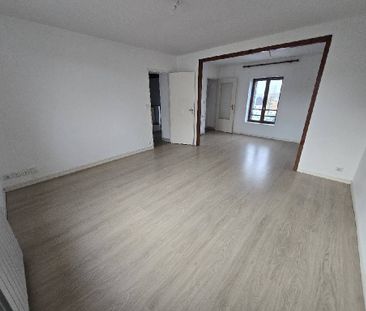 Location Appartement 4 pièces 72m² NANTEUIL LES MEAUX 77100 - Photo 2