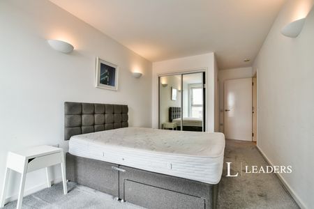 2 bedroom apartment to rent Skyline Central 2, 49 Goulden Street, Manchester, M4 - Photo 2