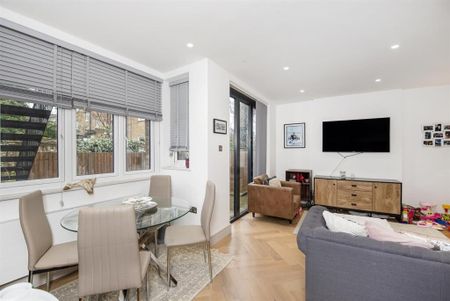 3 Bed Maisonette, Kerrison Road, W5 - Photo 3