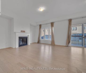 3950 KOENIG ROAD - Photo 5