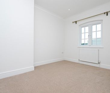 3 Bedroom House - Photo 6