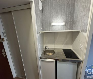 Location Appartement 1 pièce 14m² - Photo 4