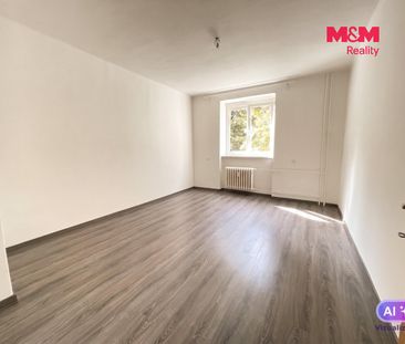Pronájem bytu 3+1 72 m² - Fotografie 3