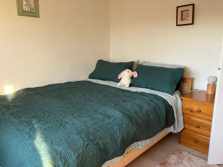 Cranbourne - Photo 4