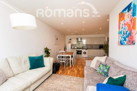 2 bedroom flat to rent - Photo 4