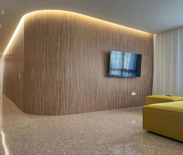 4 room luxury Apartment for rent in Valencia - Photo 3