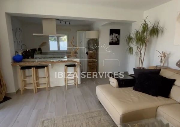 Charming 3-Bedroom Townhouse with Private Pool in Cala de Bou – Available for Yearly Rental