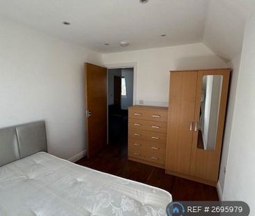 2 bedroom flat to rent - Photo 6