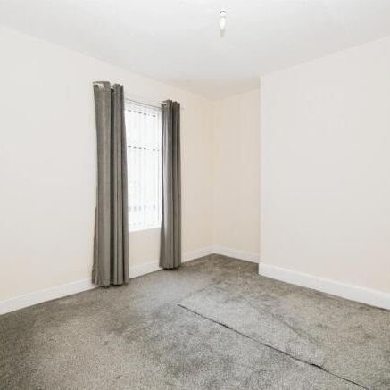 Gordon Street - Photo 1