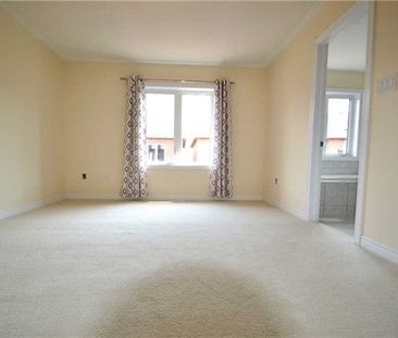For Lease - 118 Orchardcroft Road, Oakville, Ontario - Photo 3