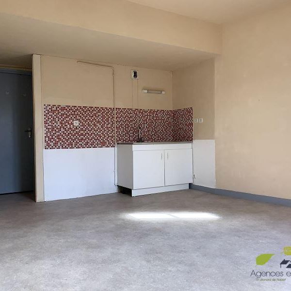 Location Appartement 3 pièces 60m² ST LEONARD DE NOBLAT 87400 - Photo 1