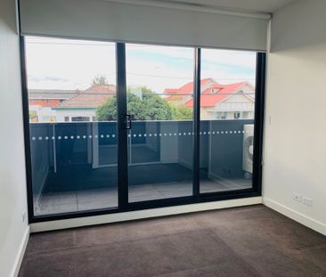 1.08/1 Langs Road, Ascot Vale, VIC 3032 - Photo 4