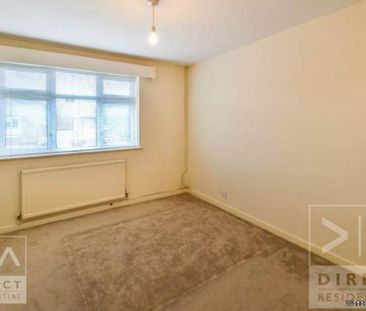 2 bedroom property to rent in Epsom - Photo 4