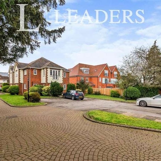 Garlands Road, Leatherhead, KT22 - Photo 1