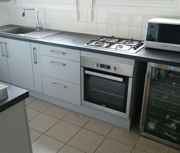 A LOUER // LES ANGLES Appartement T2 dans résidence idéalement placée - Photo 1