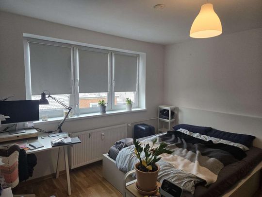 Attraktive, renovierte 1-Zimmer Wohnung in Bahnhofsnähe zu vermieten! - Photo 1