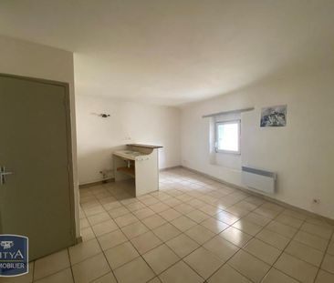 Location Appartement 1 pièce 30m² BEAUMES DE VENISE 84190 - Photo 1