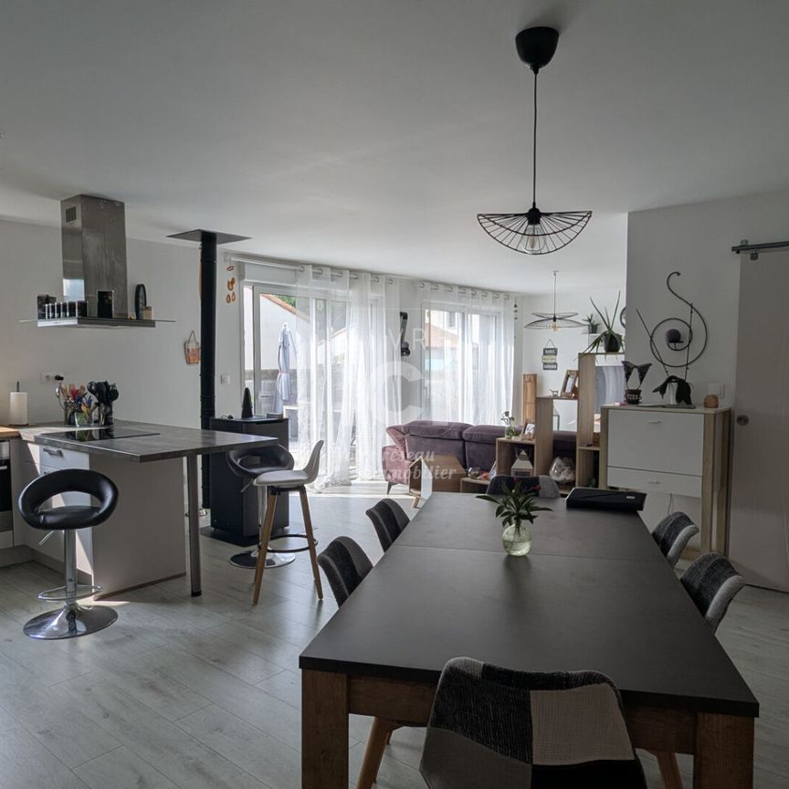Location Maison 5 pièces 108m² - Photo 1