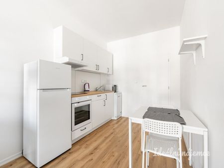 Pronájem bytuRenting an apartment 1+kk, 27 m2 - Photo 3
