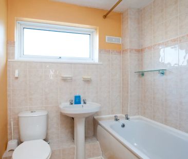 The Silvers, Broadstairs (1) Kent CT10 2PF - Photo 6