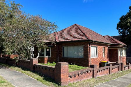 Unit 1/1 Langer Street , Banksia. - Photo 3