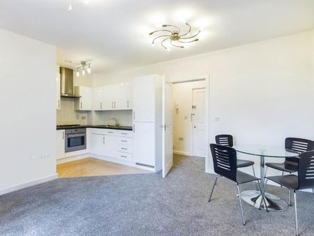 2 bedroom apartment to rent - Photo 2