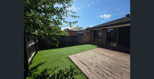 RENOWNED REAL ESTATE PRESENTS – 42 EDMUND DR, TARNEIT VIC 3029 - Photo 1