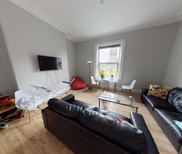 2 Flat 3 Ashwood Villas, Leeds, LS6 2EJ - Photo 1 | Rentumo