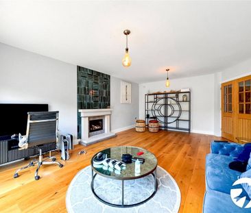 5 bedroom detached house to rent - Photo 3