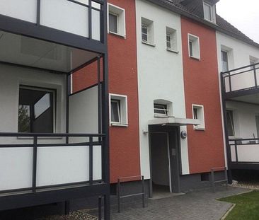 Komm nach Heisingen: renoviertes Single Apartment, 2 Zimmer + Balkon und Blick ins Grüne - Photo 4