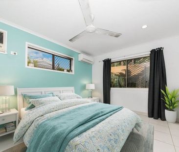 Comfortable Family Living in a Quiet Annandale Court! - Photo 5