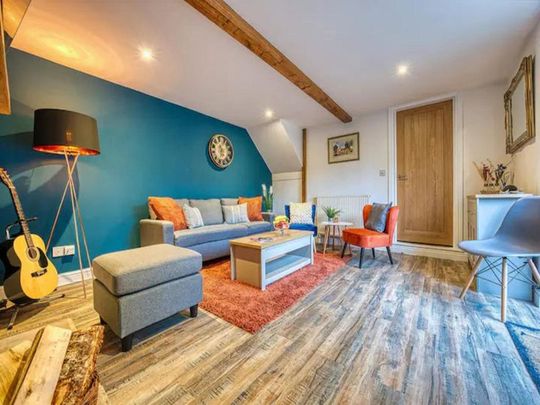 Buxton Road - Photo 1